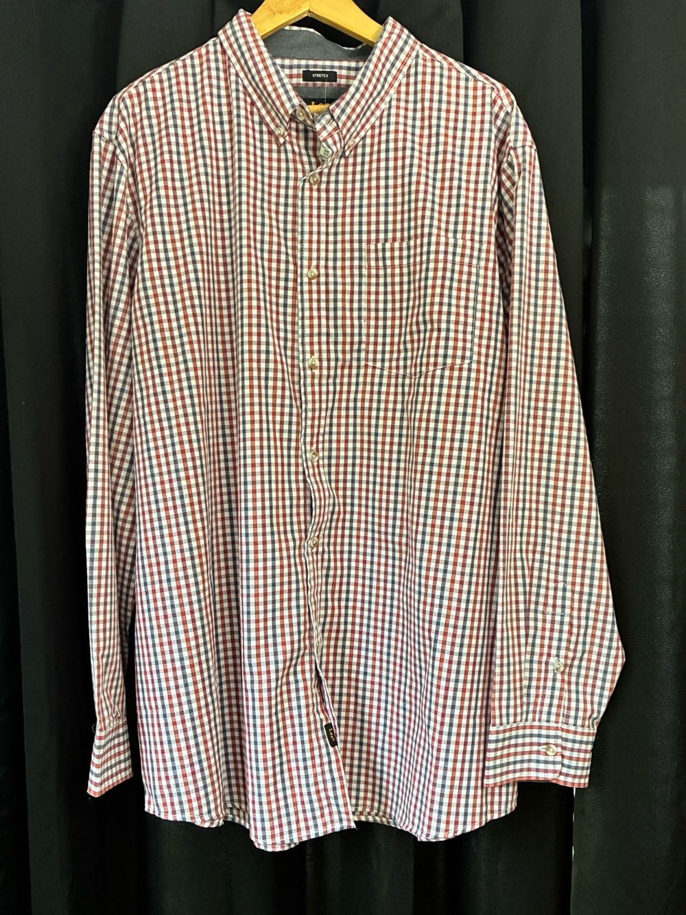 Lee Mens Shirt Blue/Red Plaid
Stretch Long Sleeve Buttons Down
Size XXL NWT